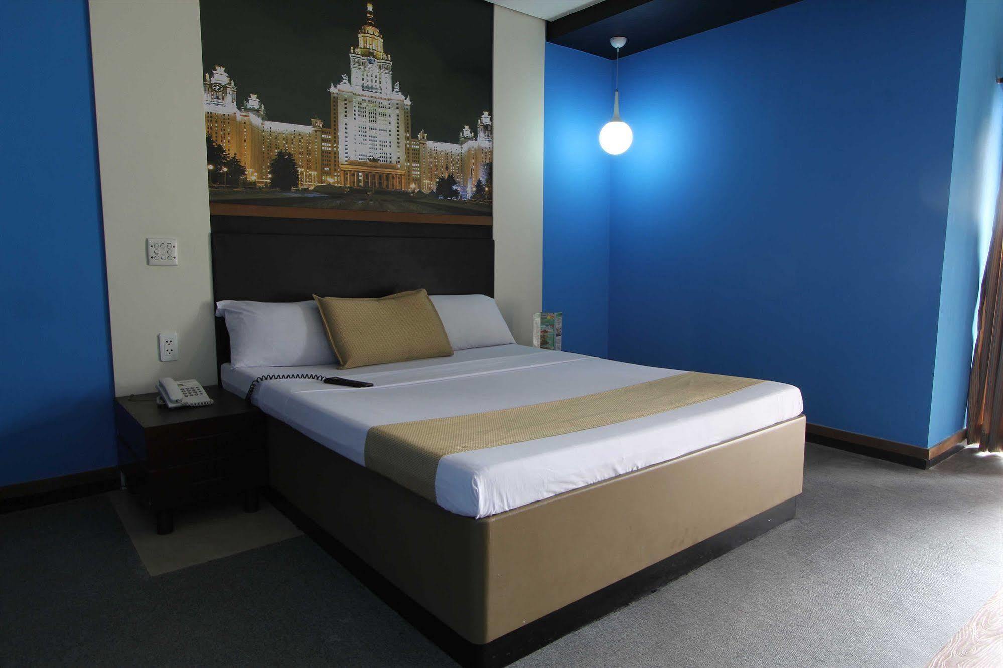 Hotel Dreamworld Araneta Cubao Luaran gambar
