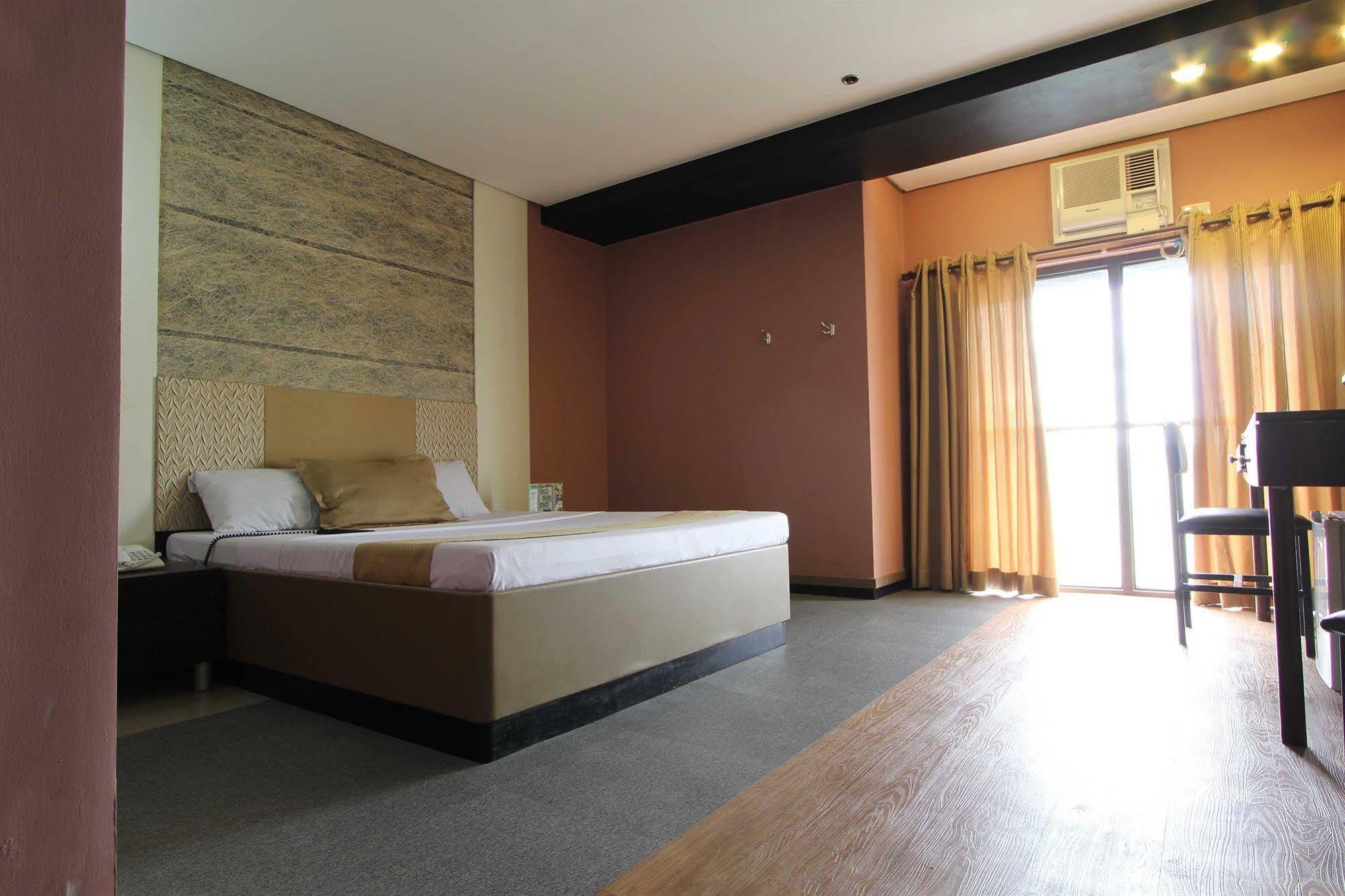 Hotel Dreamworld Araneta Cubao Luaran gambar